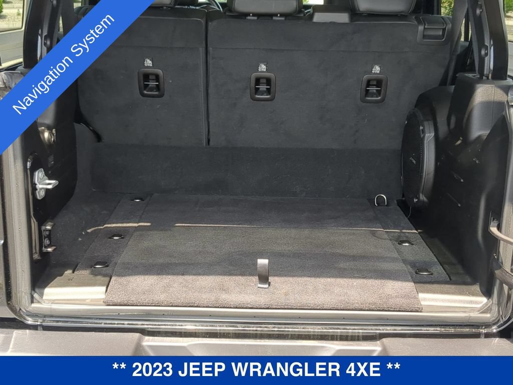 Used 2023 Jeep Wrangler Unlimited Sahara w/ Cold Weather Group AWD/4WD image 5