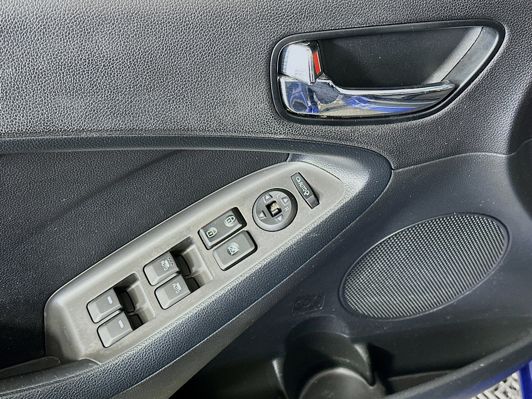 Used 2017 Kia Forte S w/ S Technology Package image 15