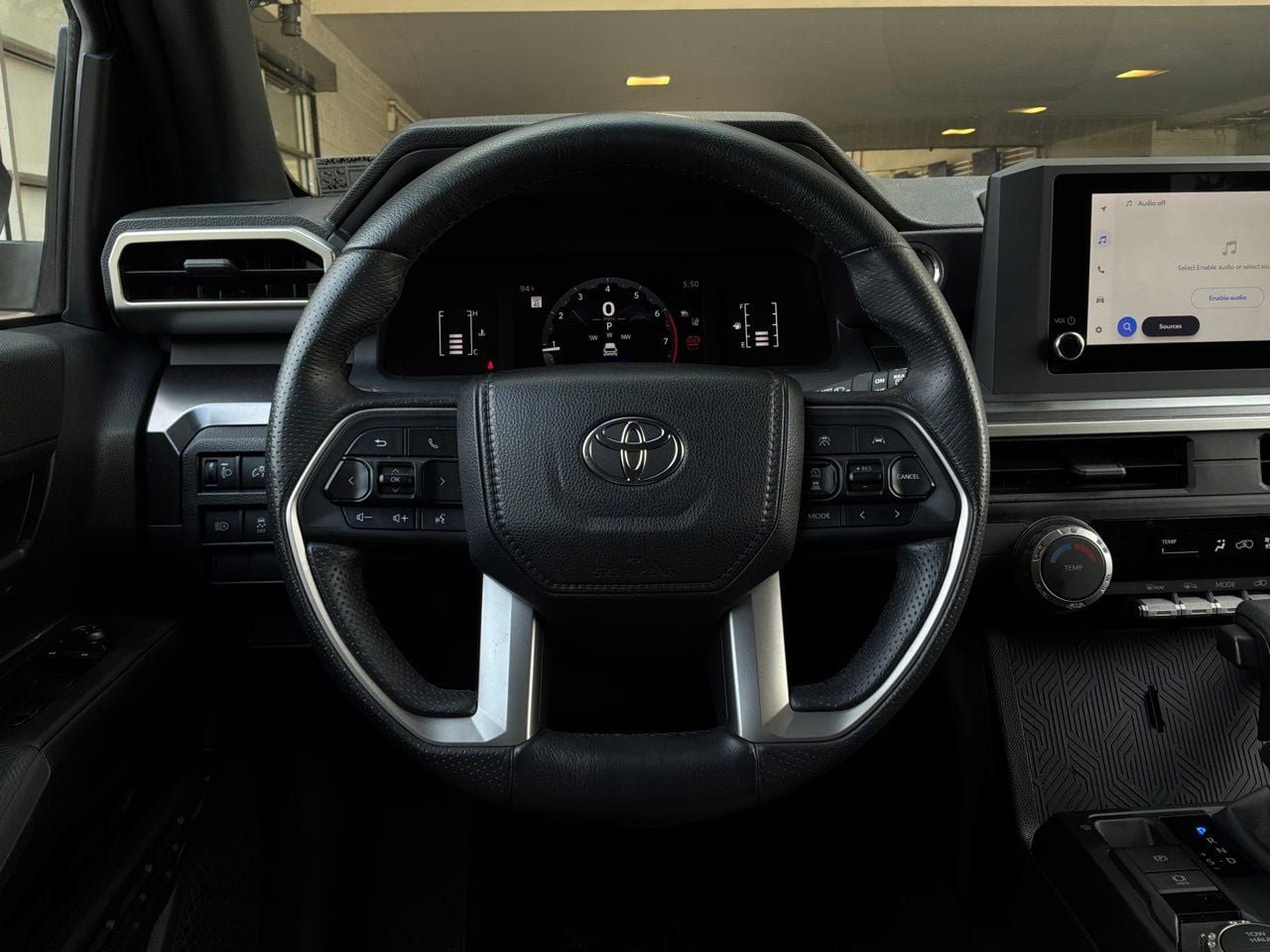 Used 2025 Toyota 4Runner SR5 RWD image 31