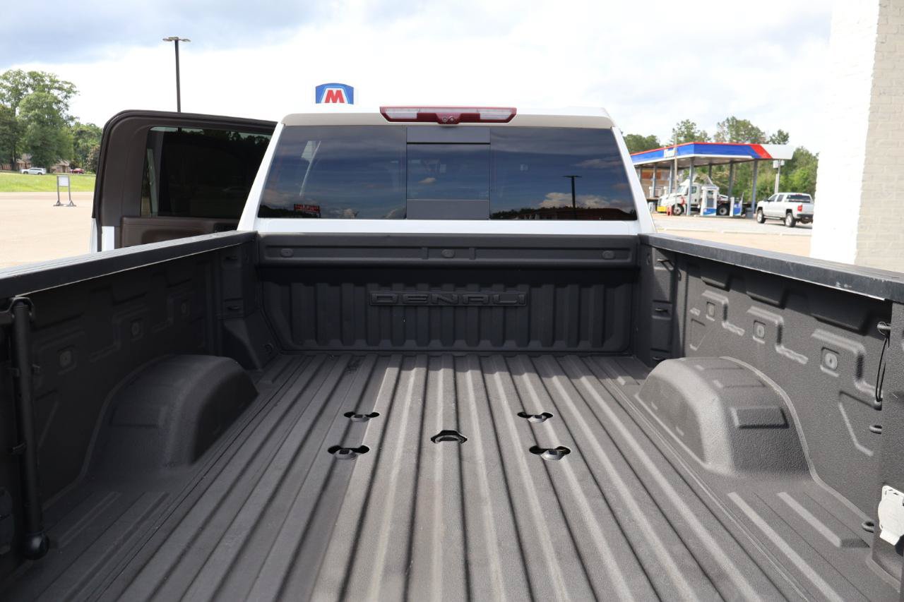 Used 2021 GMC Sierra 2500 Denali w/ Denali Ultimate Package AWD/4WD image 14