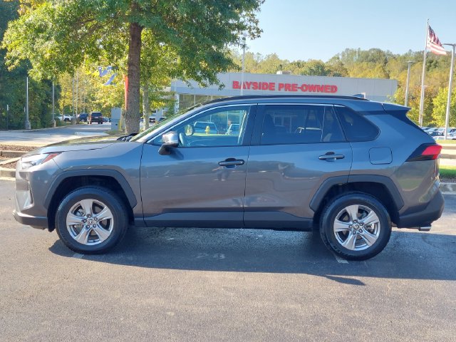 Used 2025 Toyota RAV4 XLE w/ Convenience Package AWD/4WD image 10
