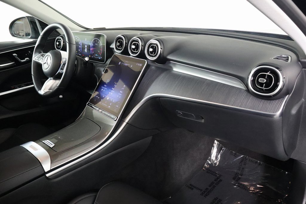 Certified 2022 Mercedes-Benz C 300 Sedan image 9