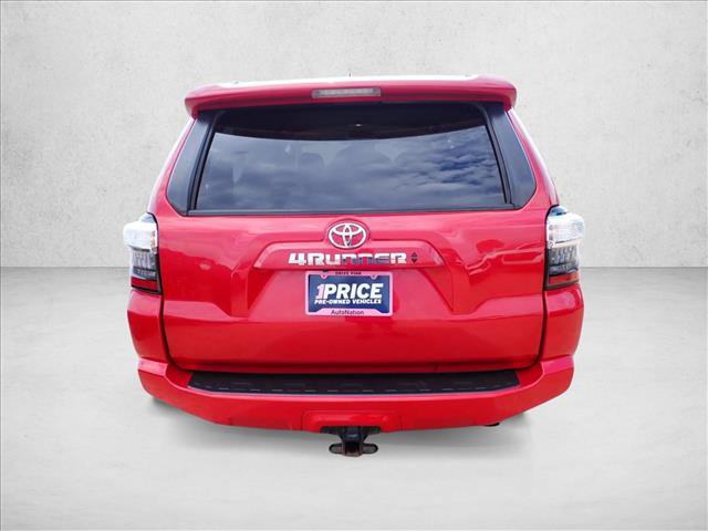 Used 2022 Toyota 4Runner SR5 AWD/4WD image 3
