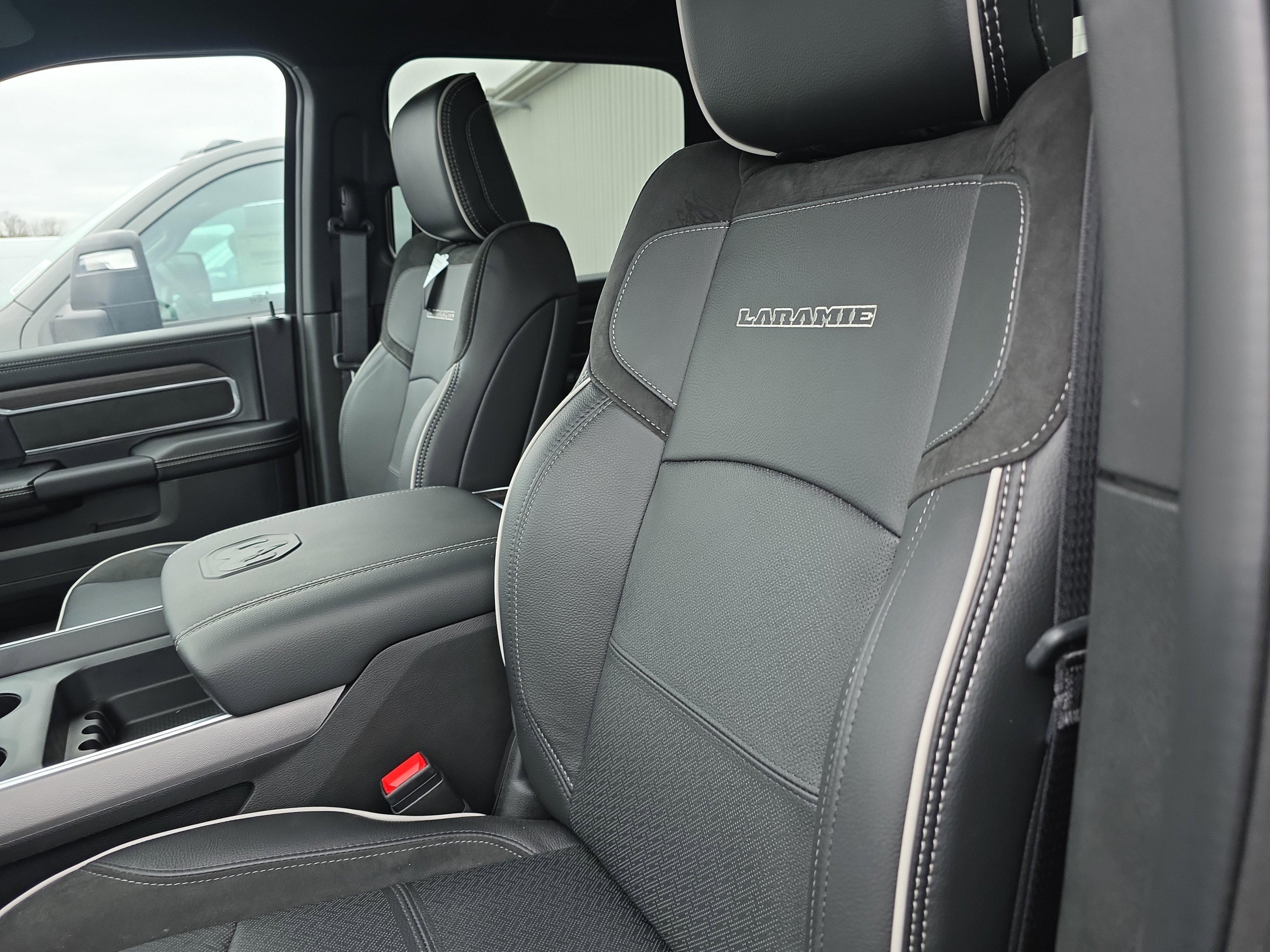 New 2026 RAM 5500 Laramie w/ Laramie Trim Package image 4