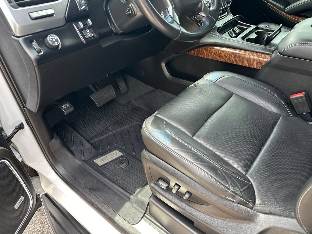 Used 2019 Chevrolet Tahoe Premier RWD image 18