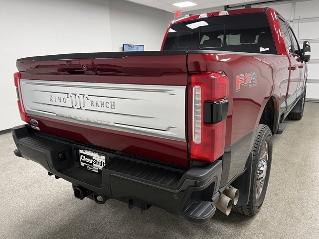 Used 2025 Ford F350 King Ranch w/ FX4 Off-Road Package image 9