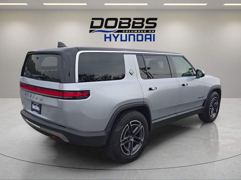 Used 2025 Rivian R1S Adventure Dual AWD/4WD image 5