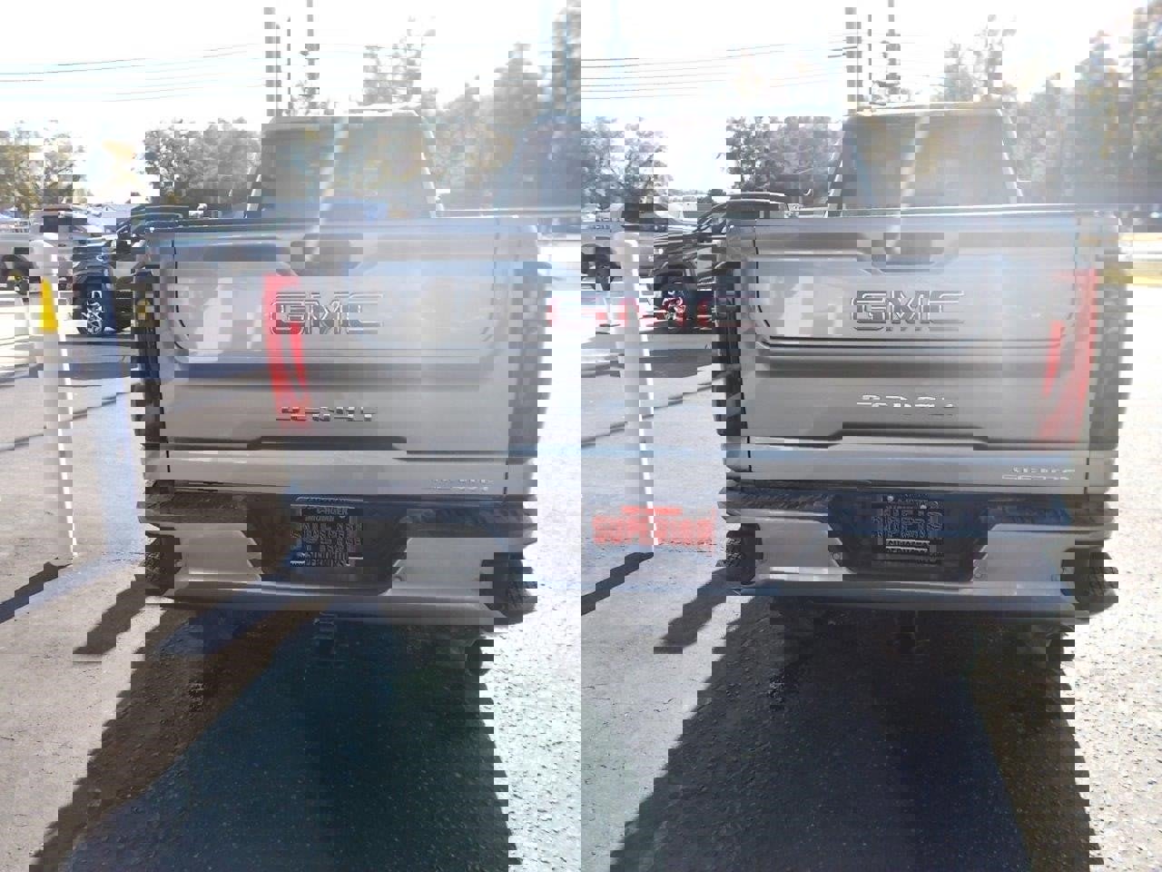 New 2026 GMC Sierra 2500 Denali w/ Denali Reserve Package image 4