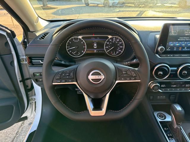 New 2025 Nissan Sentra SR w/ Lighting Package image 13