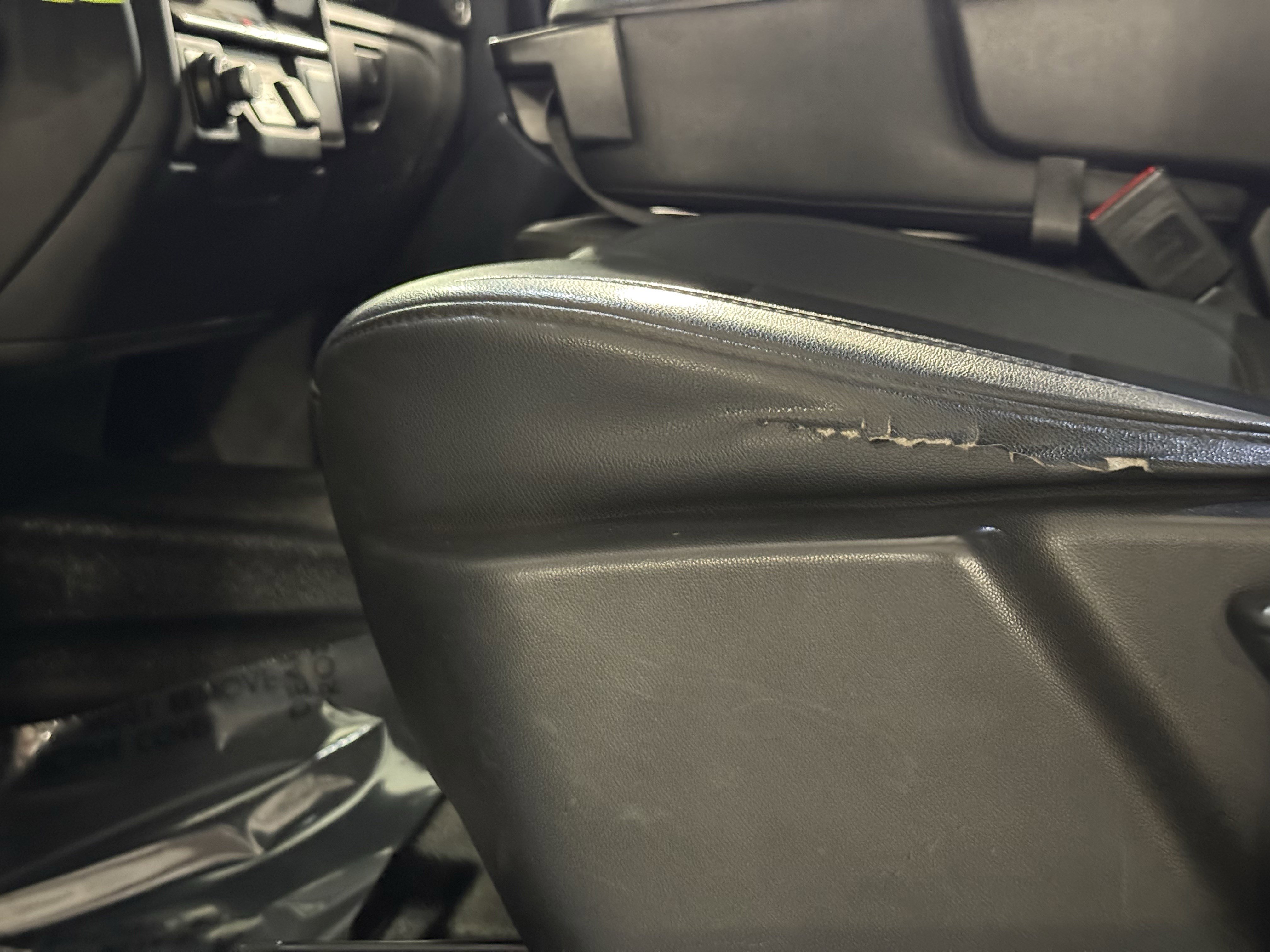 Used 2021 GMC Sierra 2500 4x4 Crew Cab w/ Convenience Package image 21