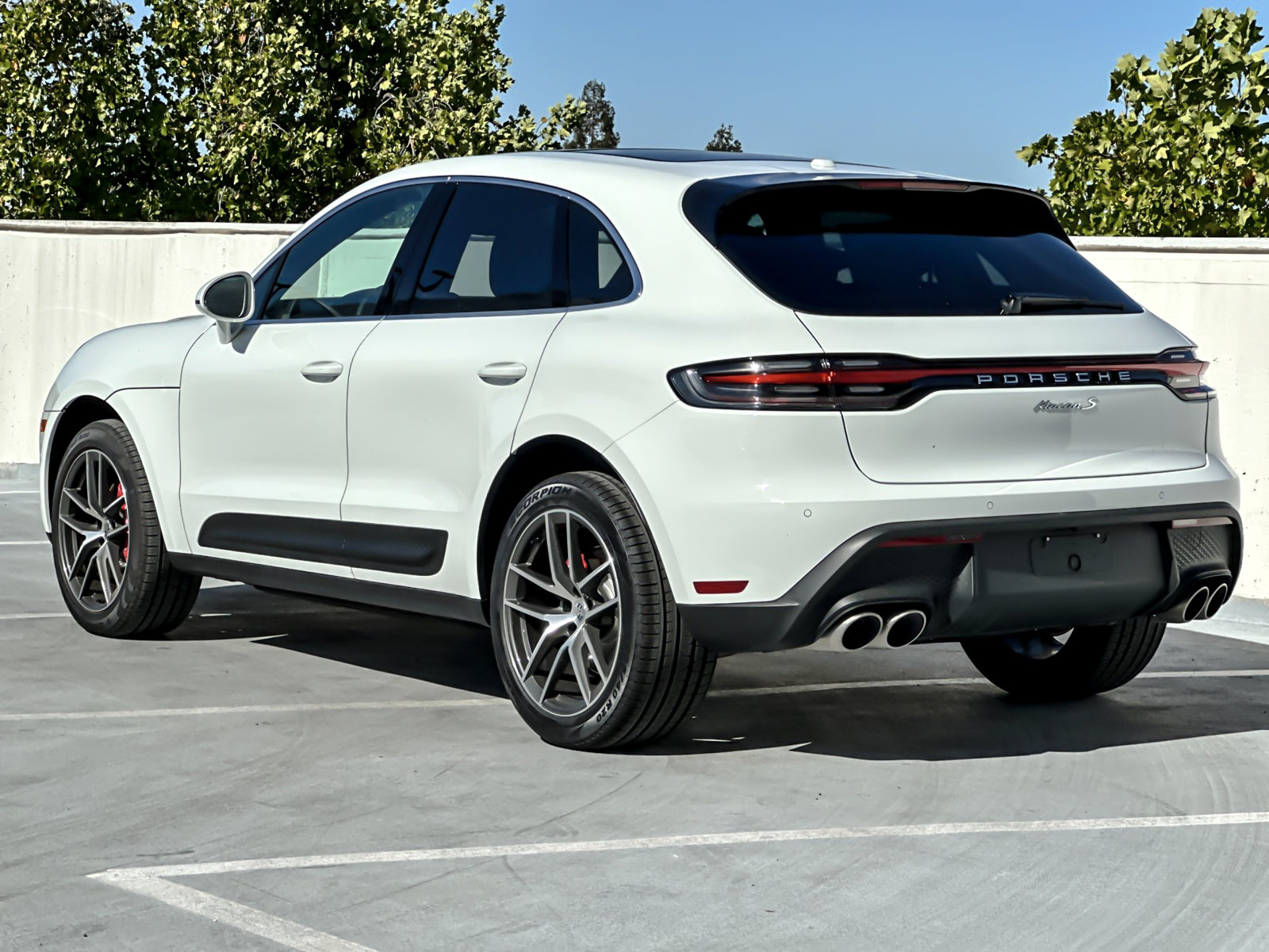 New 2026 Porsche Macan S AWD/4WD image 4