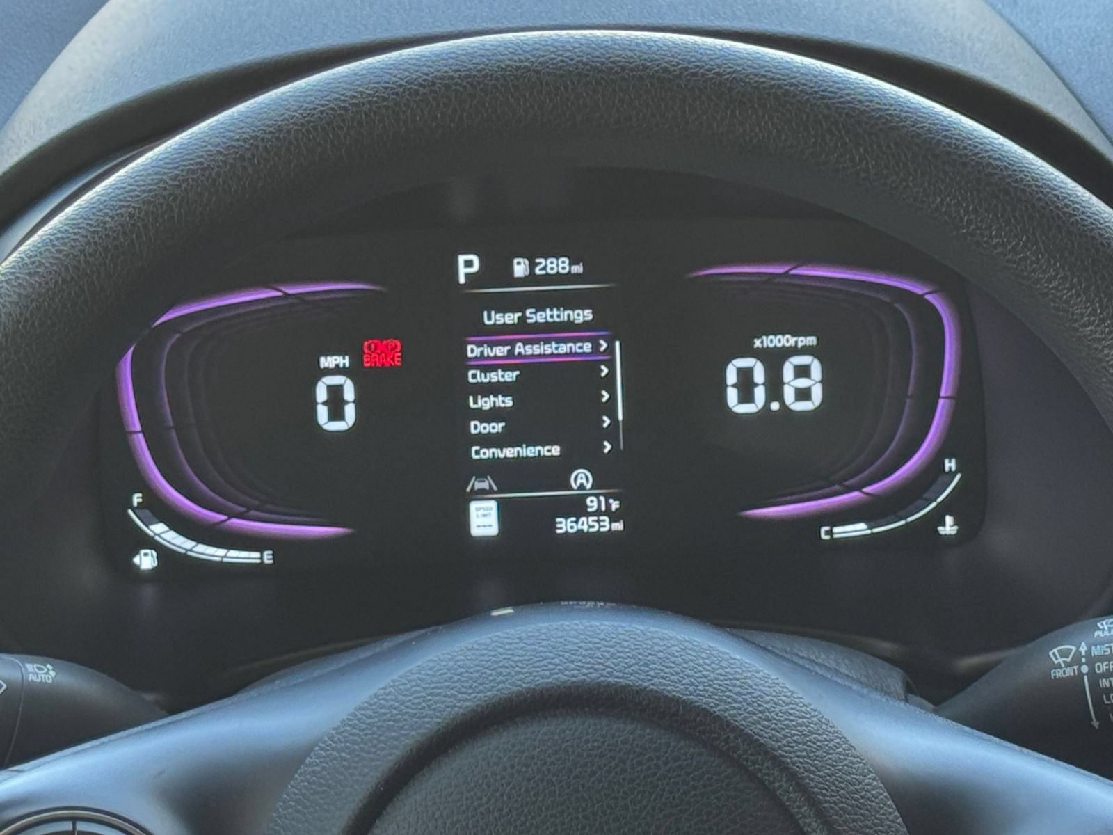 Used 2025 Kia Soul LX w/ LX Technology Package FWD image 37