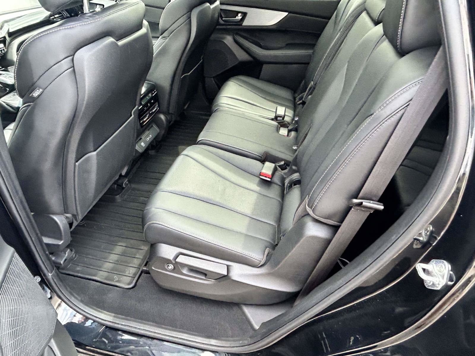 Used 2024 Acura MDX w/ Technology Package AWD/4WD image 8