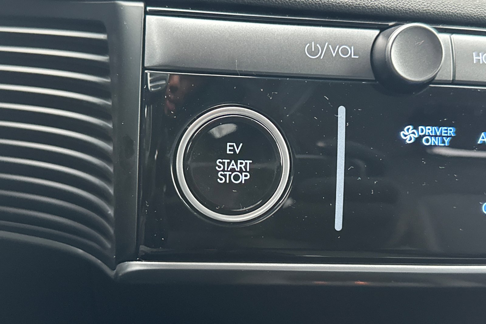 New 2026 Hyundai Ioniq 5 SE image 23