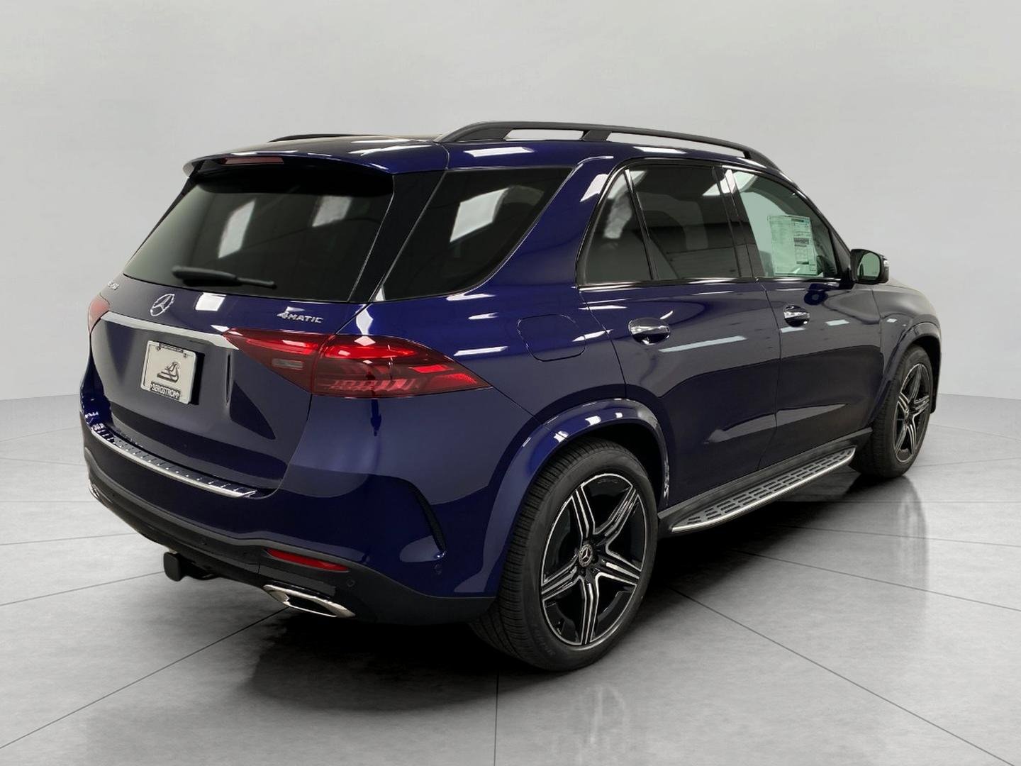 New 2026 Mercedes-Benz GLE 450 4MATIC image 3