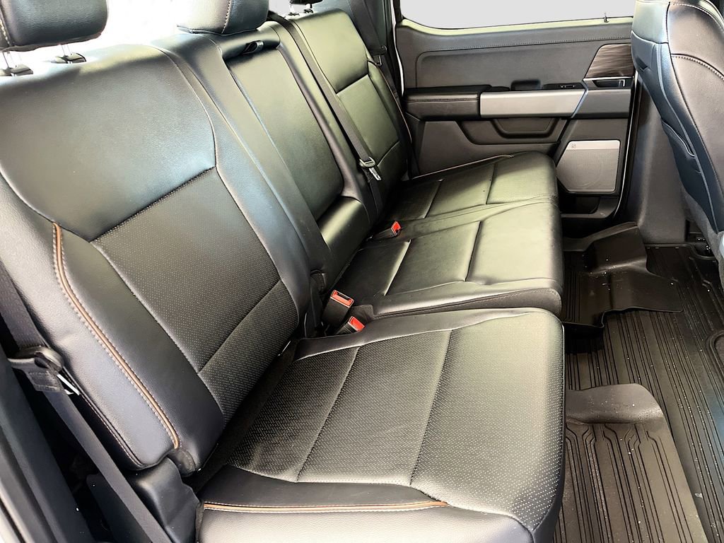 Used 2025 Ford F150 Lariat w/ FX4 Off-Road Package image 29