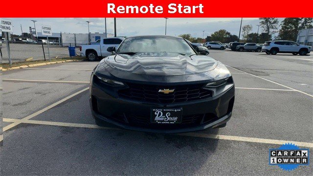 Used 2023 Chevrolet Camaro LT w/ Technology Package image 3