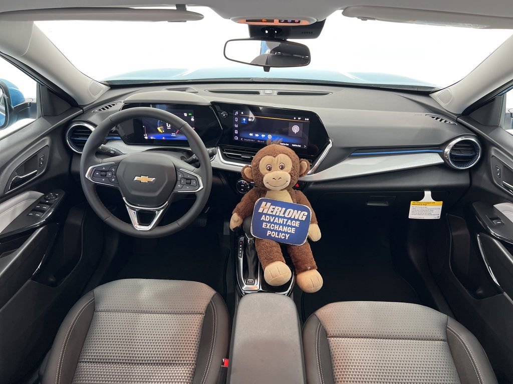 New 2026 Chevrolet Trax LT w/ Driver Confidence Package image 18