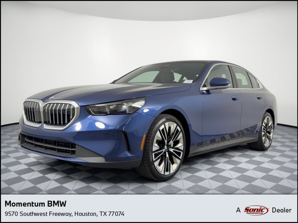 Used 2026 BMW 530i RWD image 1