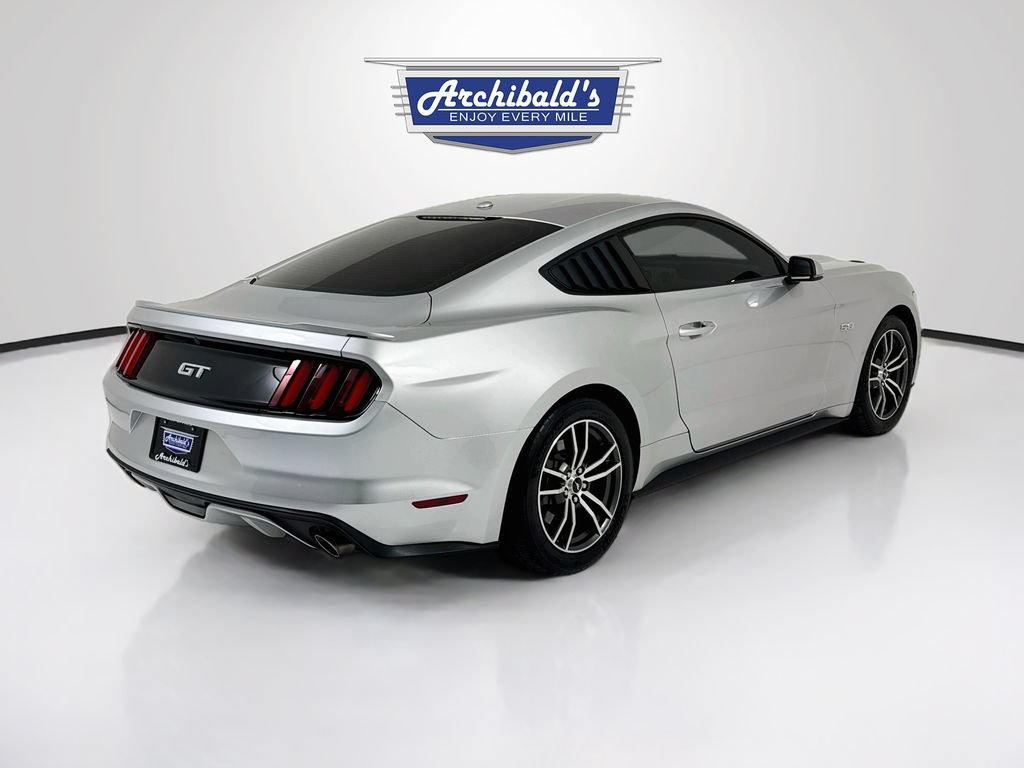 Used 2017 Ford Mustang GT Premium w/ Equipment Group 401A RWD image 8