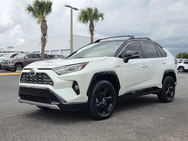 Used 2020 Toyota RAV4 XSE AWD/4WD image 2