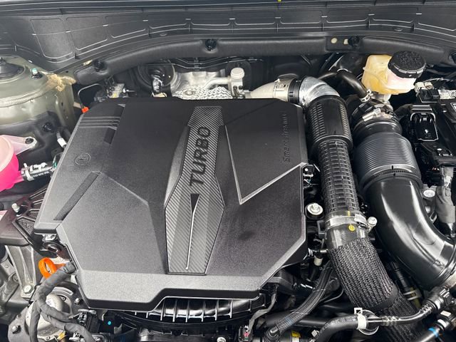 Used 2025 Hyundai Santa Fe SEL AWD/4WD image 43