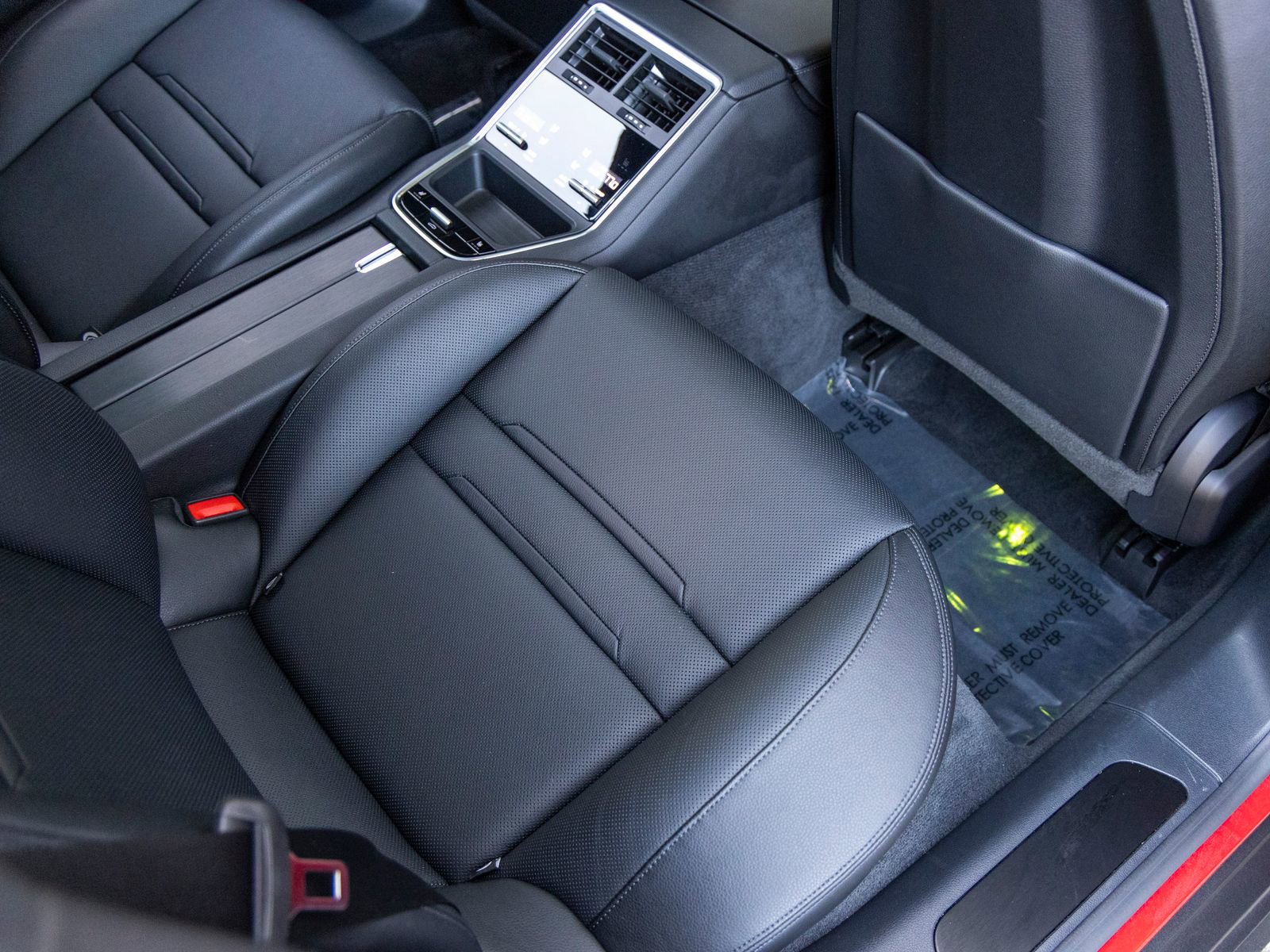 Certified 2023 Porsche Panamera Platinum Edition image 53