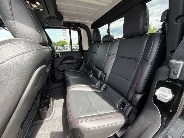 Used 2023 Jeep Gladiator Rubicon w/ LED Lighting Group AWD/4WD image 25