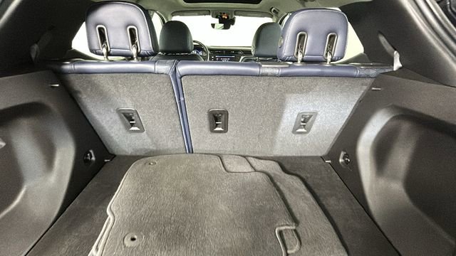 Used 2022 Chevrolet Bolt EUV Premier w/ Sun & Sound Package FWD image 29