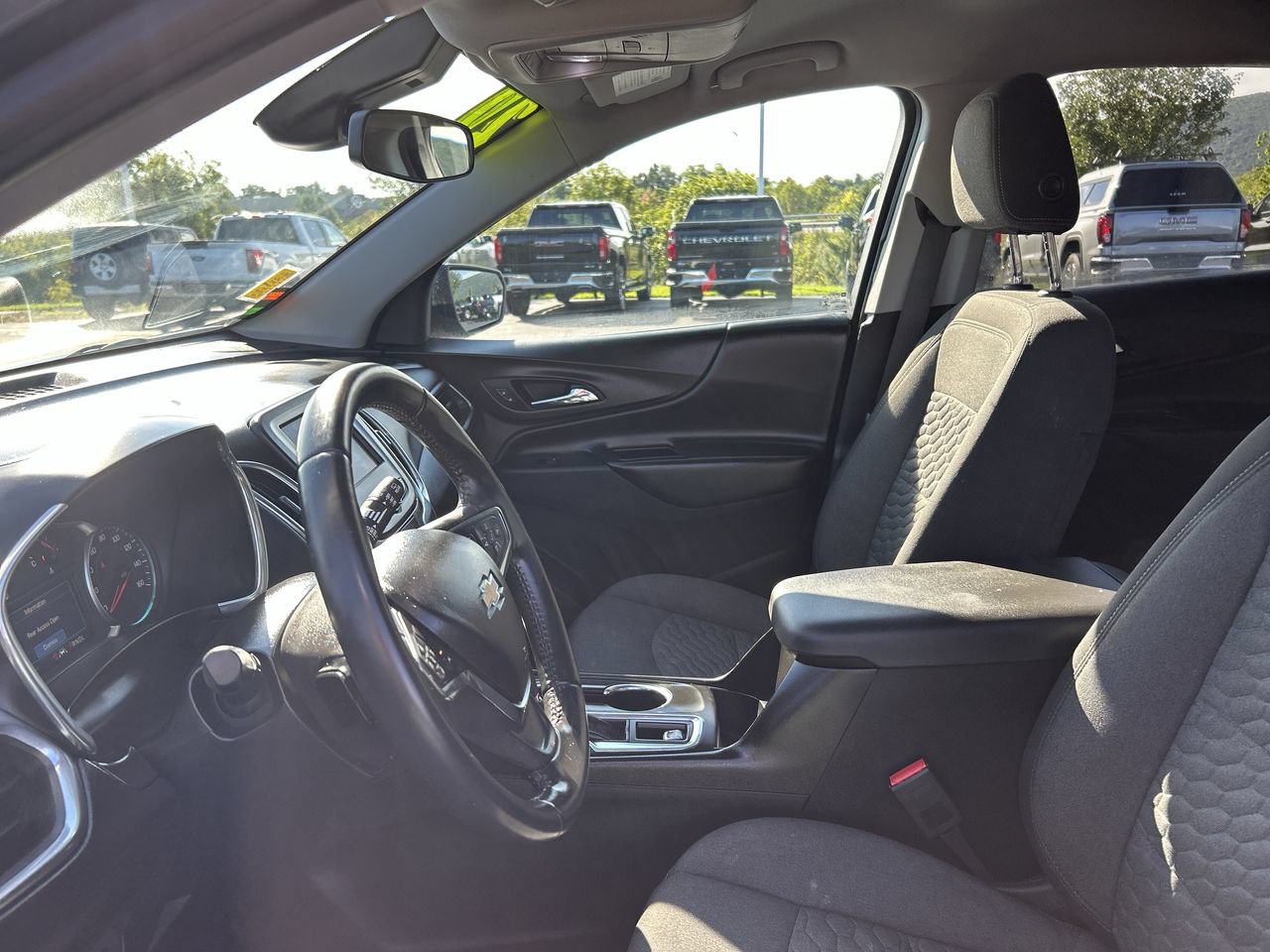 Used 2020 Chevrolet Equinox LT AWD/4WD image 22
