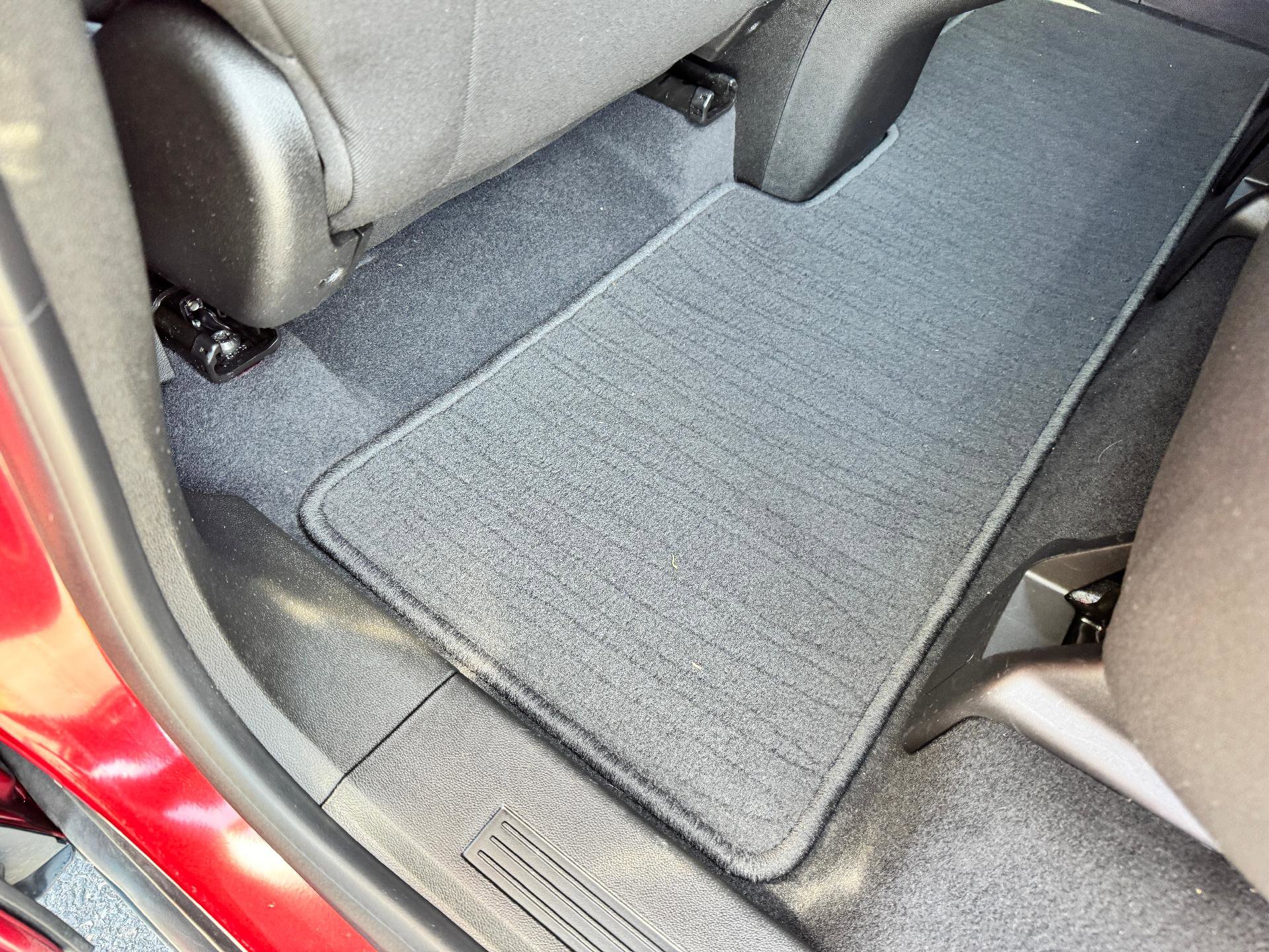 Used 2021 Chevrolet Equinox LT image 15