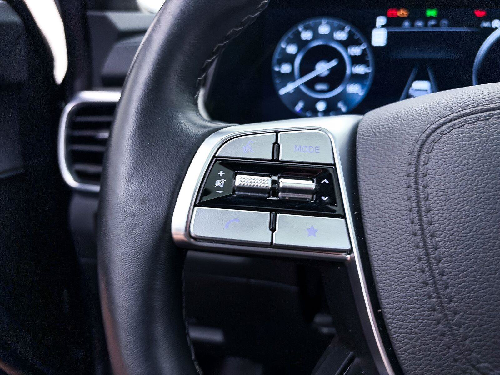 Certified 2025 Kia Telluride SX Prestige X-Line AWD/4WD image 37