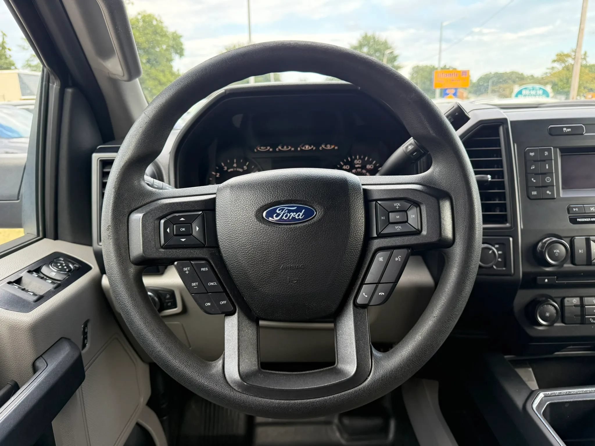 Used 2018 Ford F150 XL w/ Equipment Group 101A Mid AWD/4WD image 11