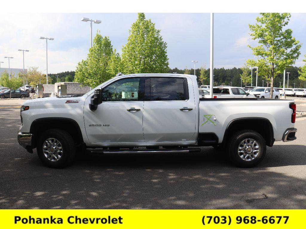 New 2026 Chevrolet Silverado 2500 LTZ w/ LTZ Premium Package AWD/4WD image 4