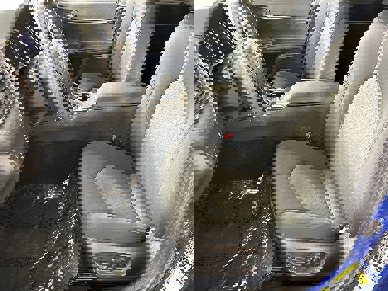 Used 2023 Toyota Camry LE image 21