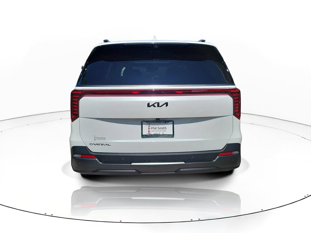 Certified 2026 Kia Carnival SX Prestige FWD image 5
