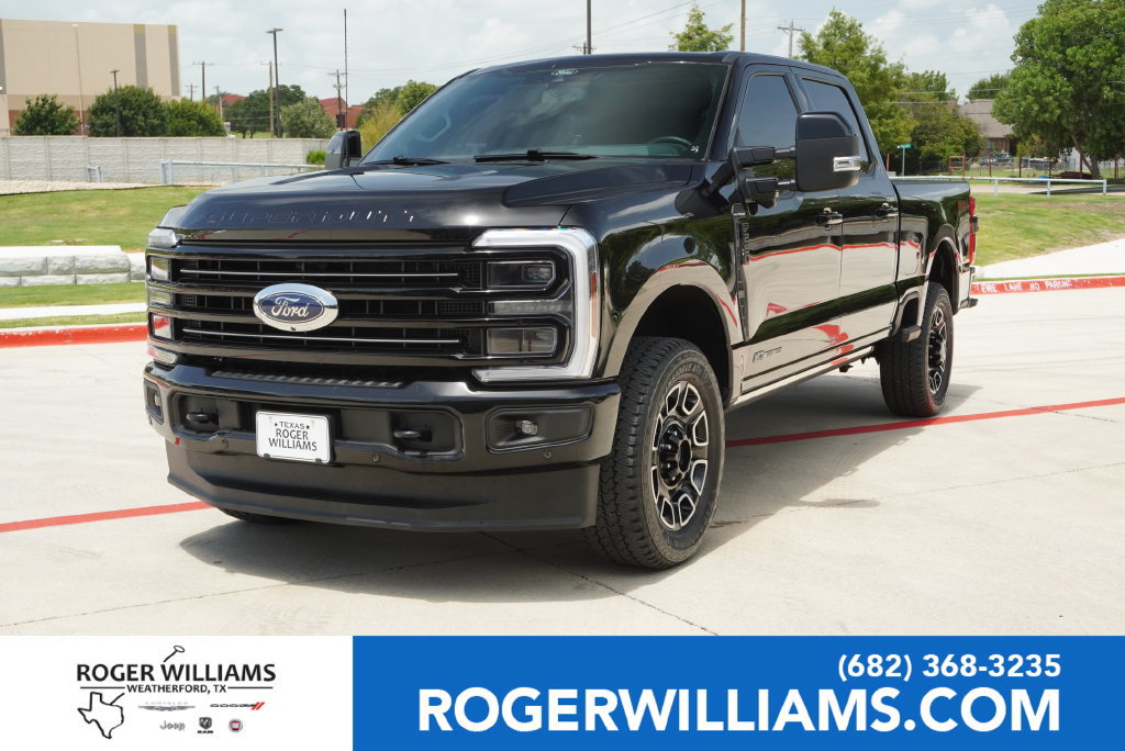 Used 2025 Ford F250 Platinum w/ FX4 Off-Road Package AWD/4WD image 1