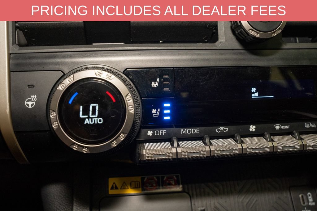 Certified 2025 Toyota Tacoma Limited AWD/4WD image 16