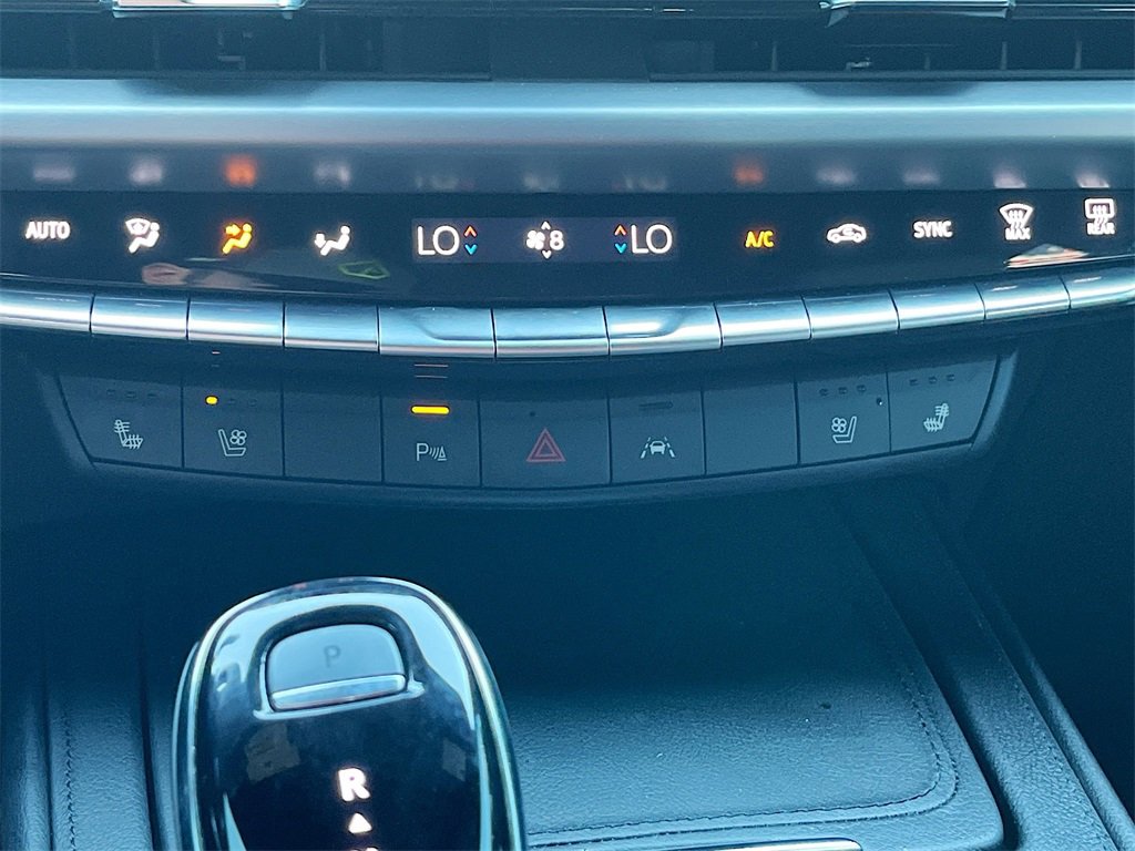 Used 2024 Cadillac XT4 Sport image 20
