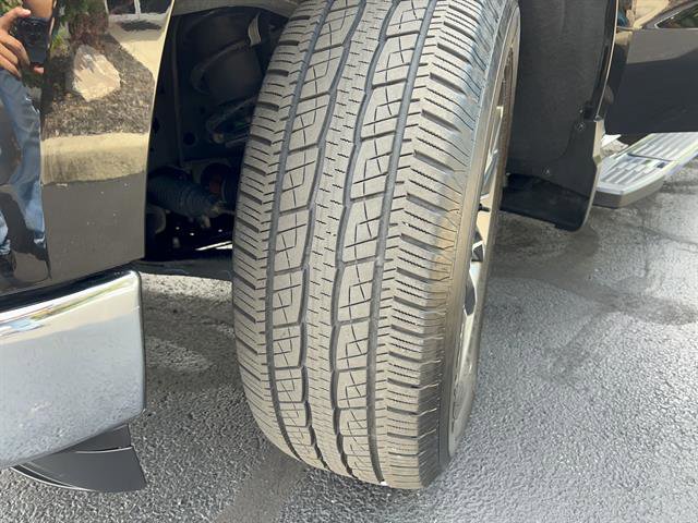 Used 2023 Chevrolet Silverado 1500 LT image 10