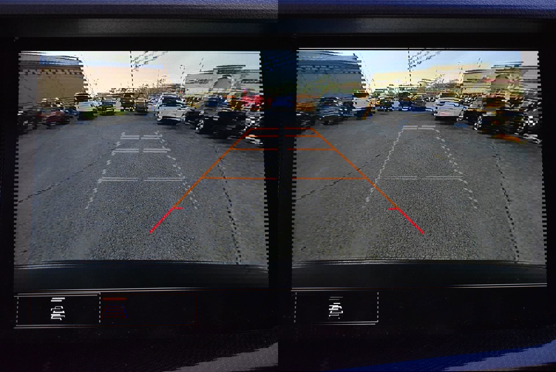 Used 2023 Buick Envision Preferred image 24