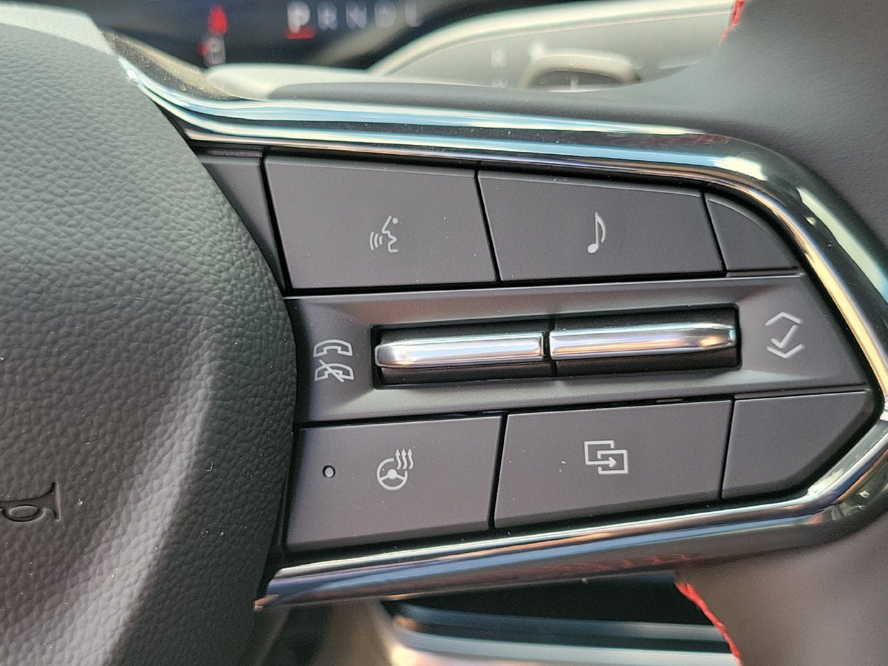 New 2027 Chevrolet Equinox RS w/ Safety and Technology Package FWD image 22