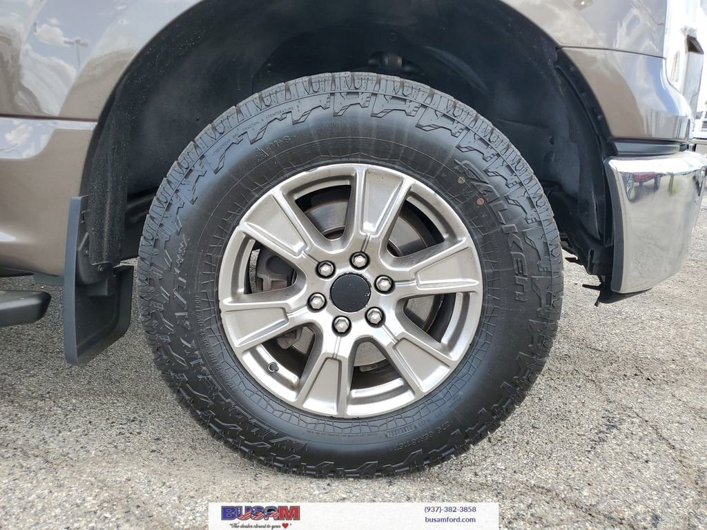 Used 2016 Ford F150 XLT w/ Equipment Group 301A Mid AWD/4WD image 5