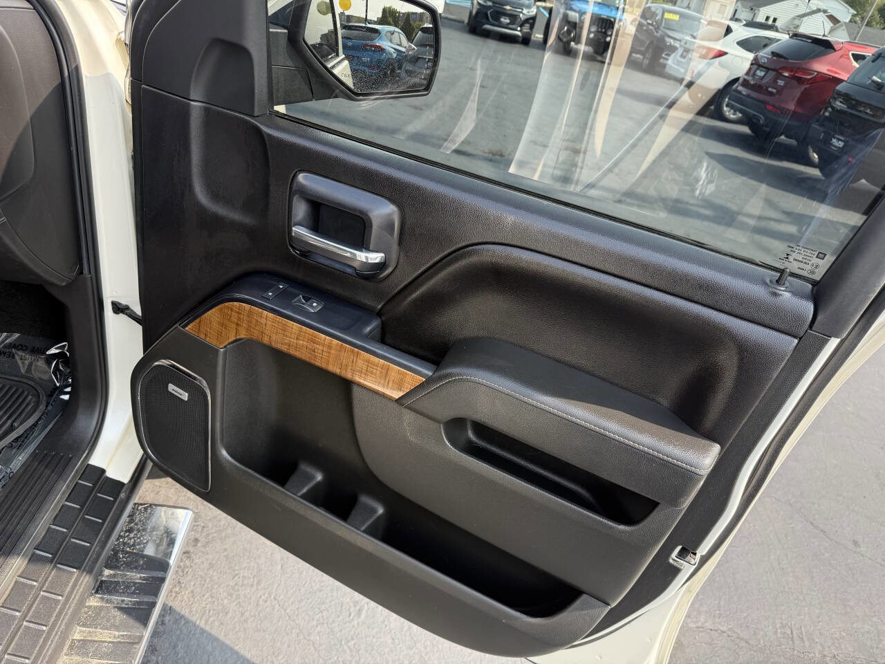 Used 2014 GMC Sierra 1500 SLT w/ SLT Crew Cab Value Package image 22