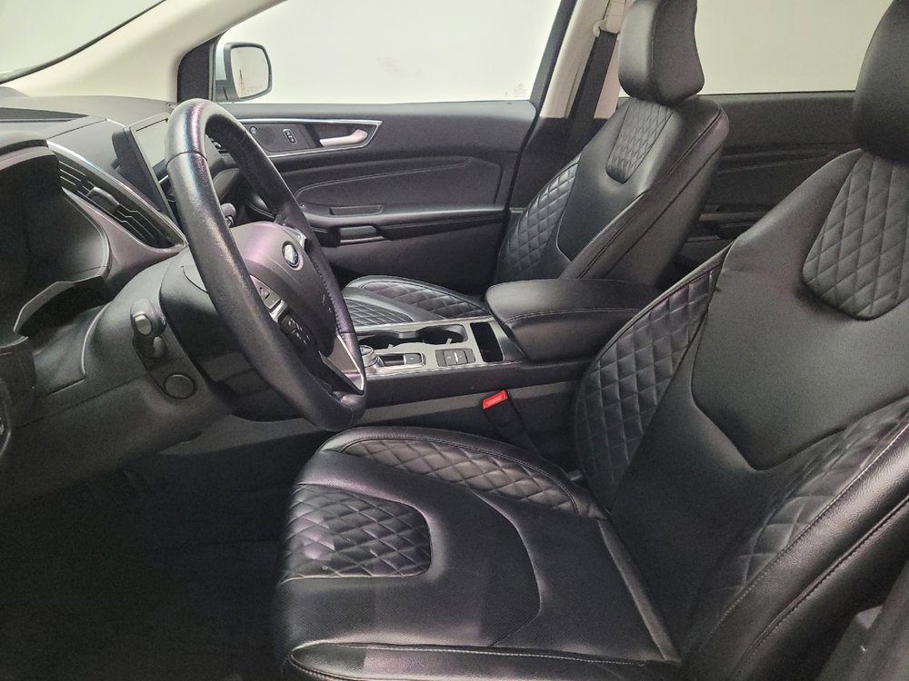 Used 2023 Ford Edge Titanium w/ Equipment Group 301A image 17
