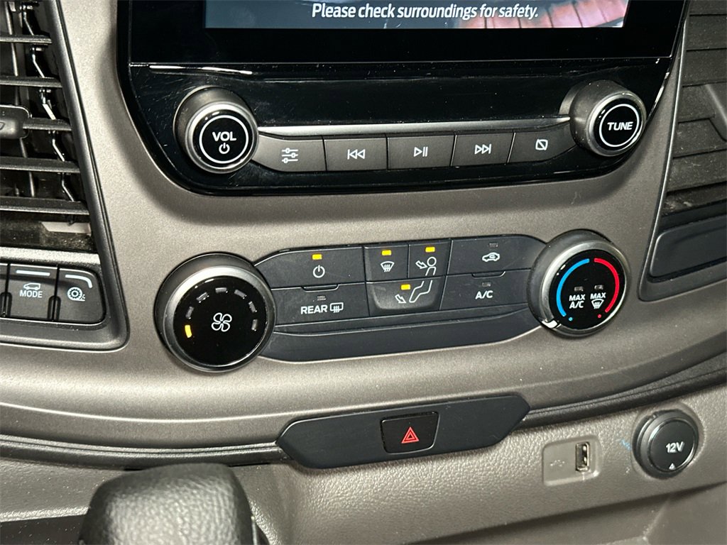 Used 2020 Ford Transit 150 XLT image 27