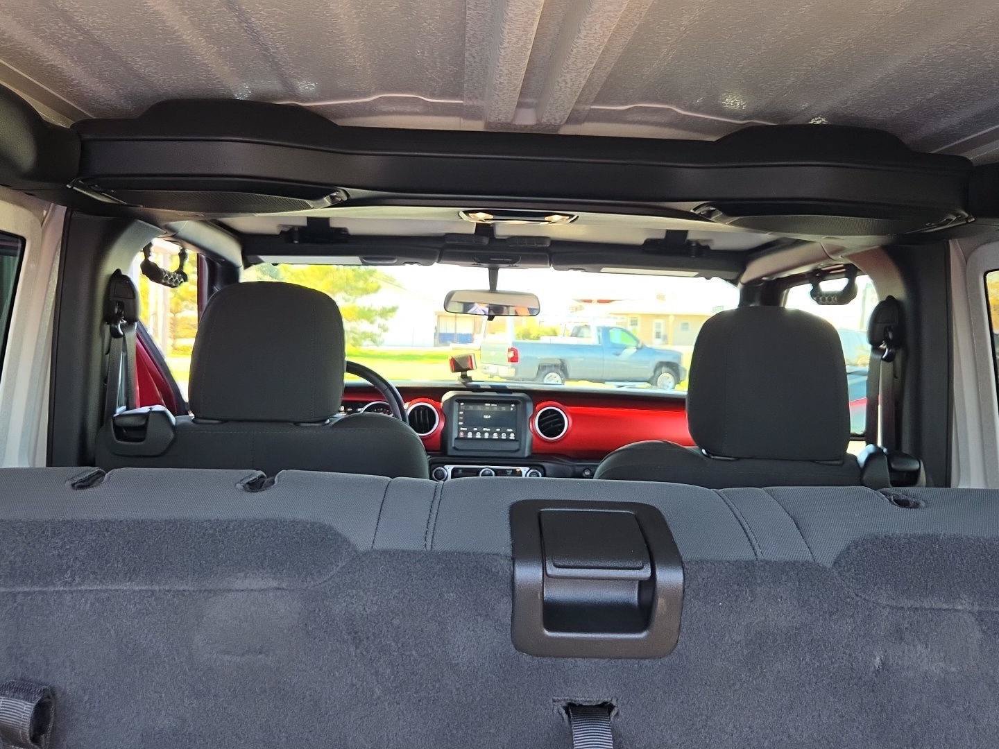 Used 2021 Jeep Wrangler Rubicon AWD/4WD image 25