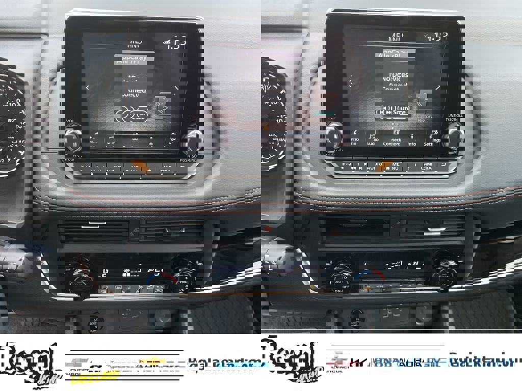 Used 2025 Nissan Rogue SV image 21