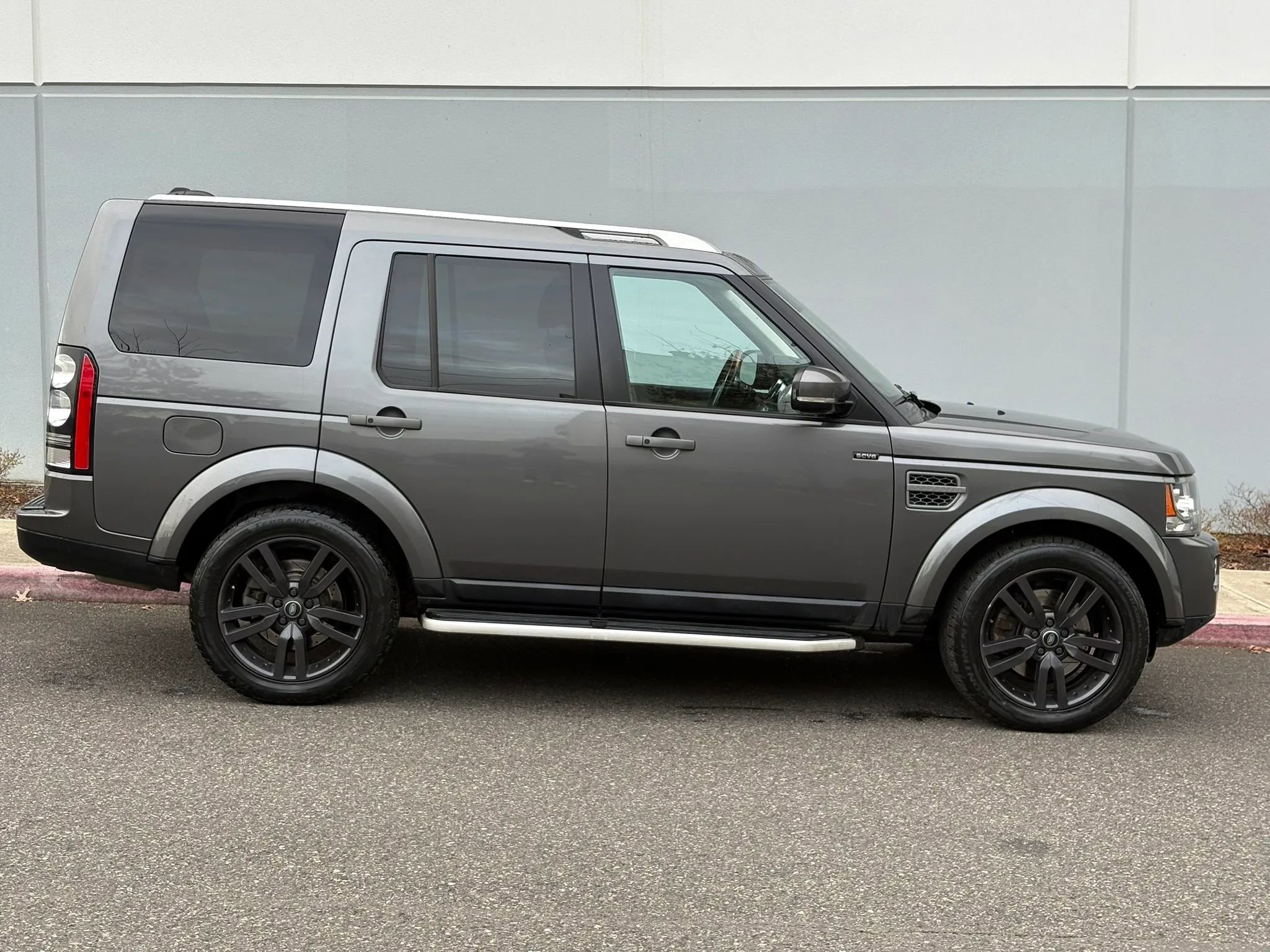 Used 2015 Land Rover LR4 HSE image 7