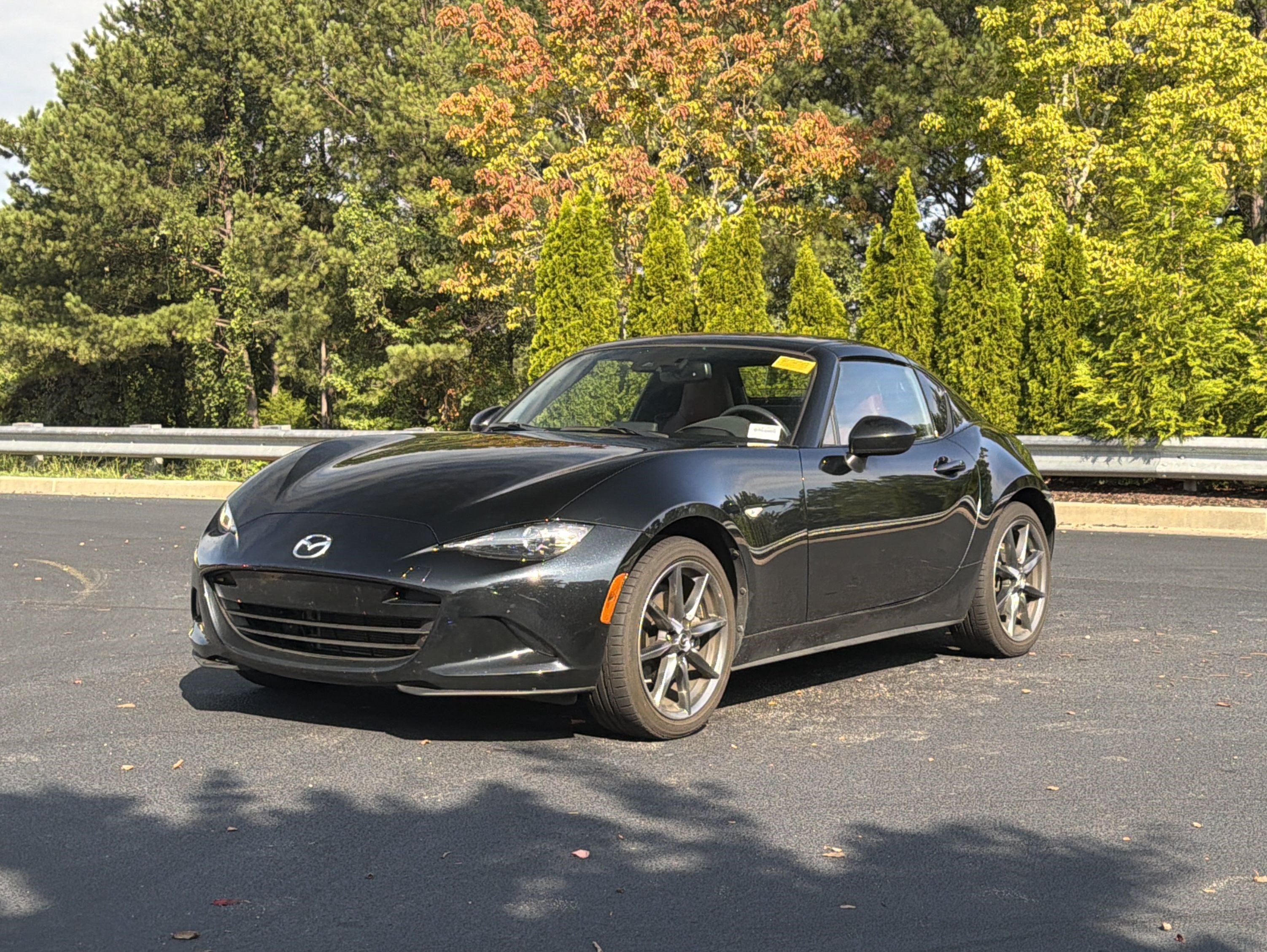 Used 2020 MAZDA MX-5 Miata RF Grand Touring RWD image 9
